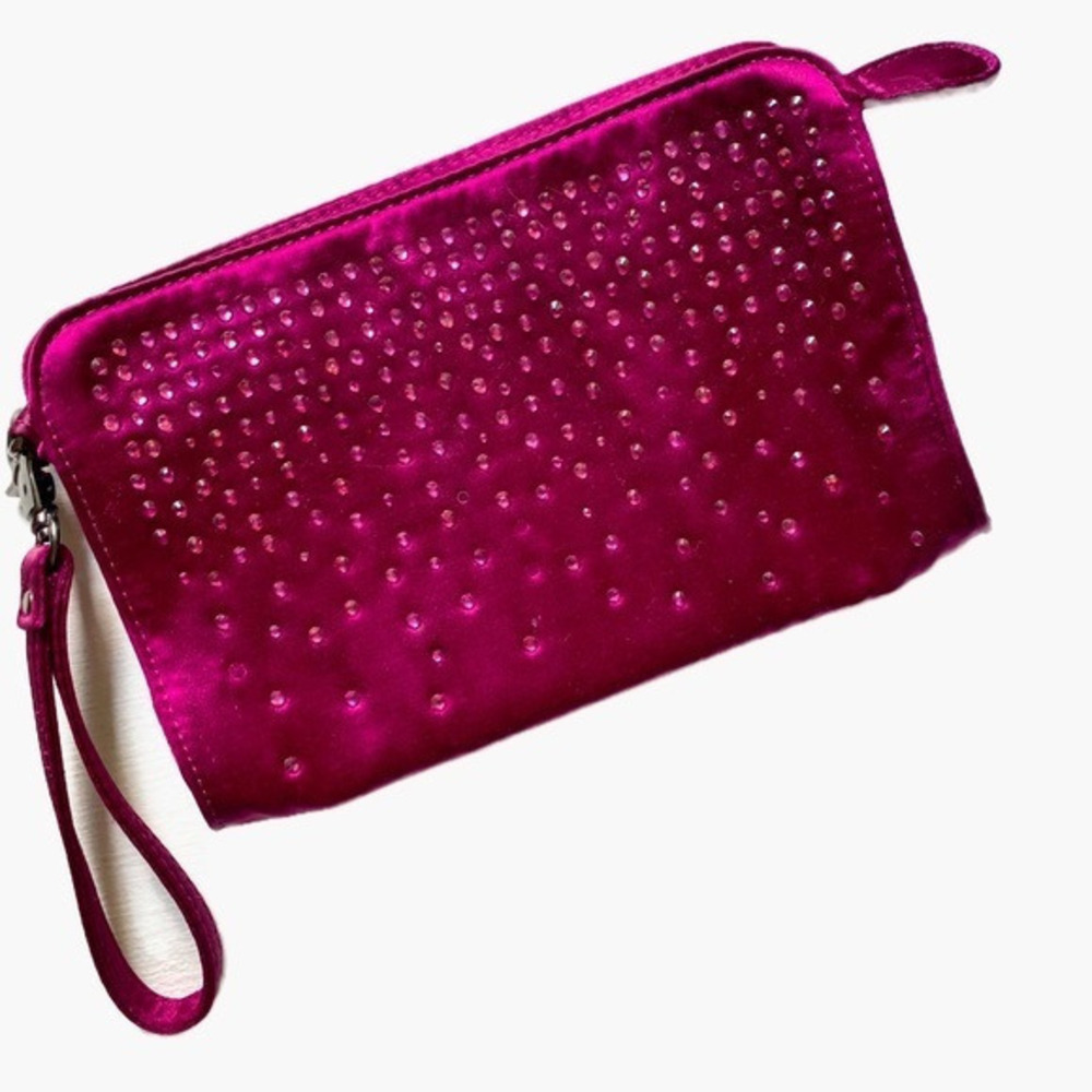 Burgandy Wristlet with Shiny Embellishments - Picture 1 of 2
